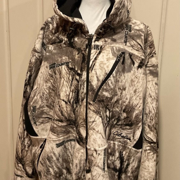 Cabela's Jackets & Coats Cabelas Snow Camo Jacket Poshmark